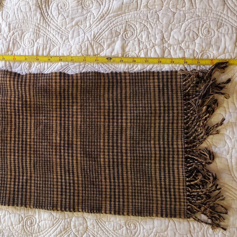 D&Y Scarf View 3